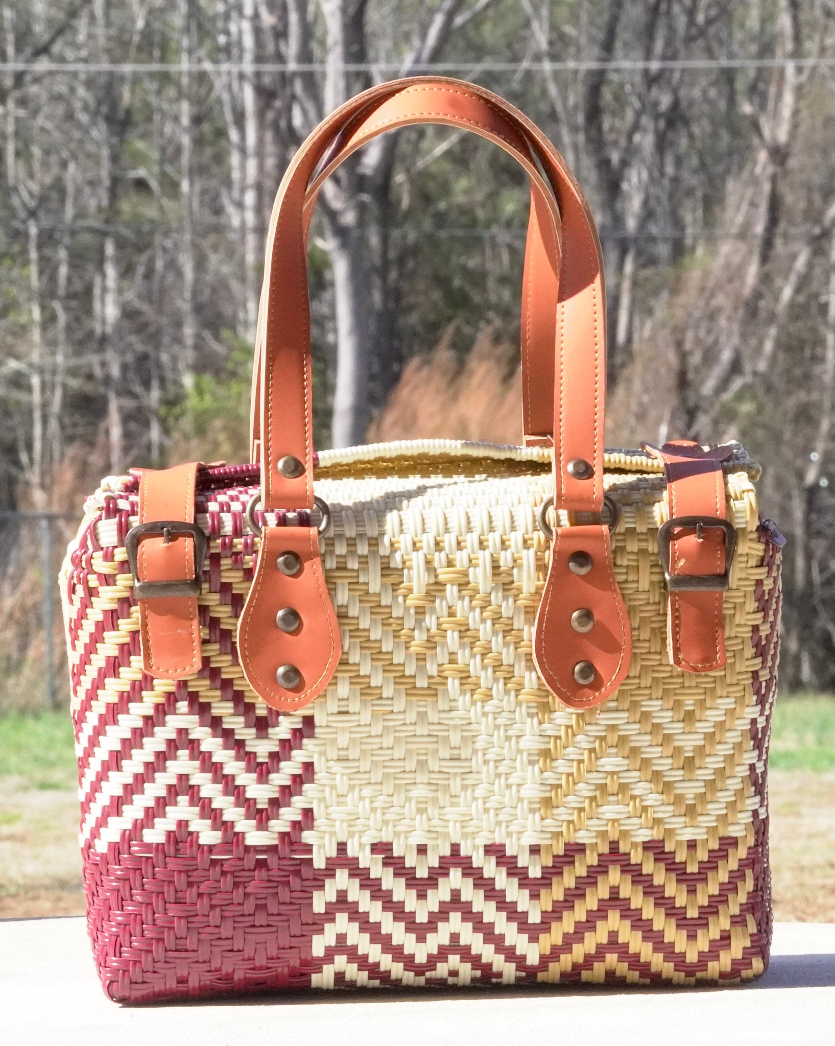 Hand bag